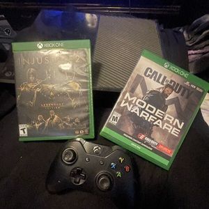 I am selling a Xbox one it comes with a controller with two games